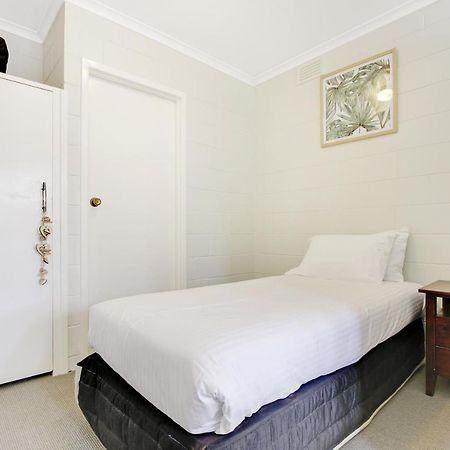 Hybiscus Waterfront Apartments Lakes Entrance Dış mekan fotoğraf