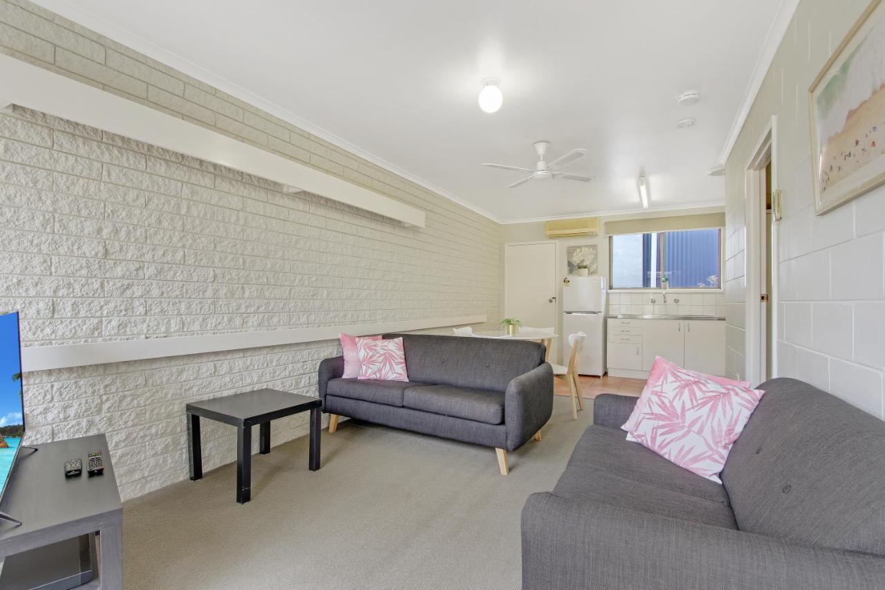 Hybiscus Waterfront Apartments Lakes Entrance Dış mekan fotoğraf