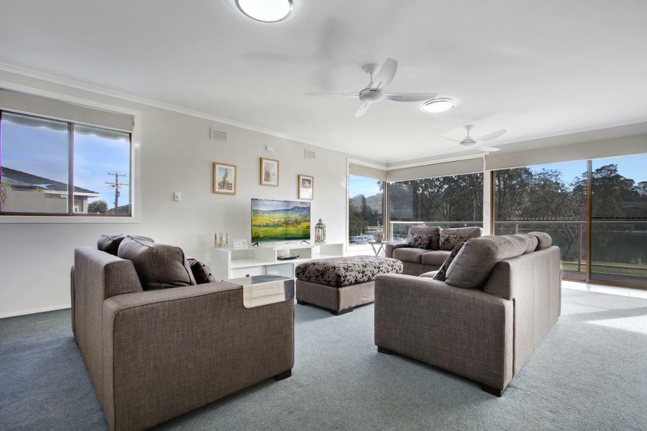 Hybiscus Waterfront Apartments Lakes Entrance Dış mekan fotoğraf